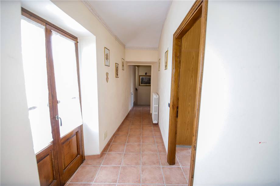 Venta Casa unifamiliar Lauriano  #17 n.18