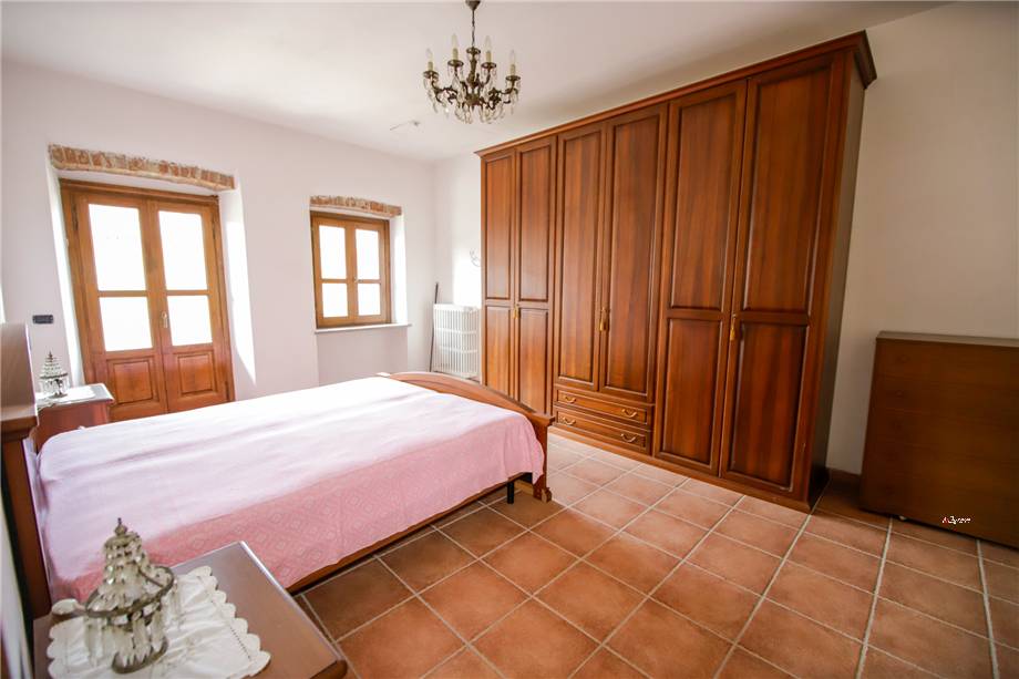 Venta Casa unifamiliar Lauriano  #17 n.23