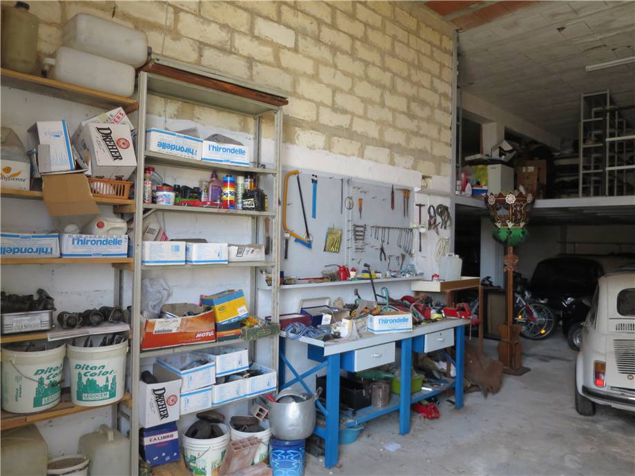 For sale Garage Noto #2G n.2