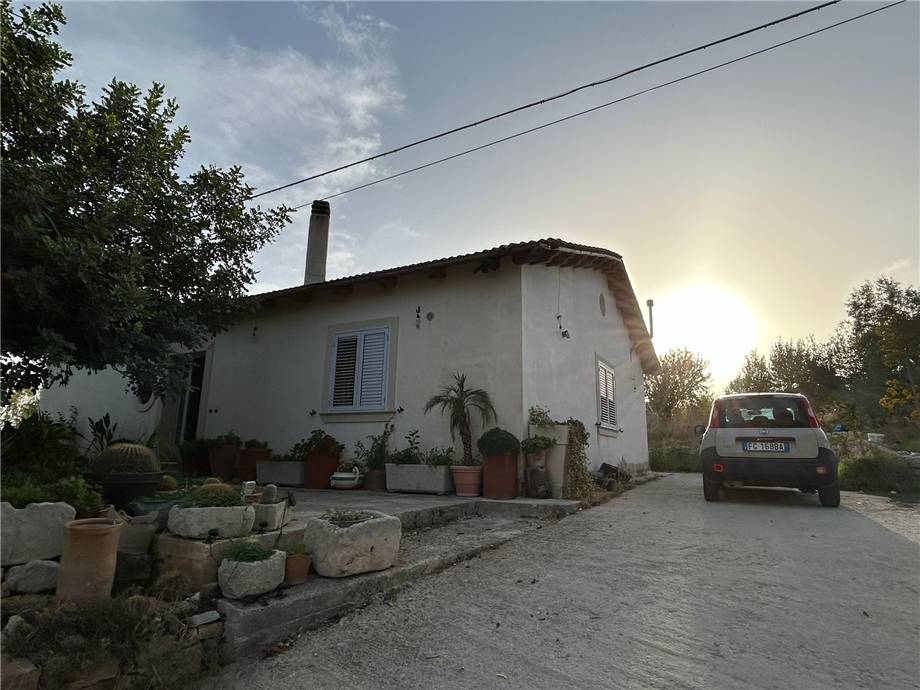For sale Detached house Noto #23VNC n.2