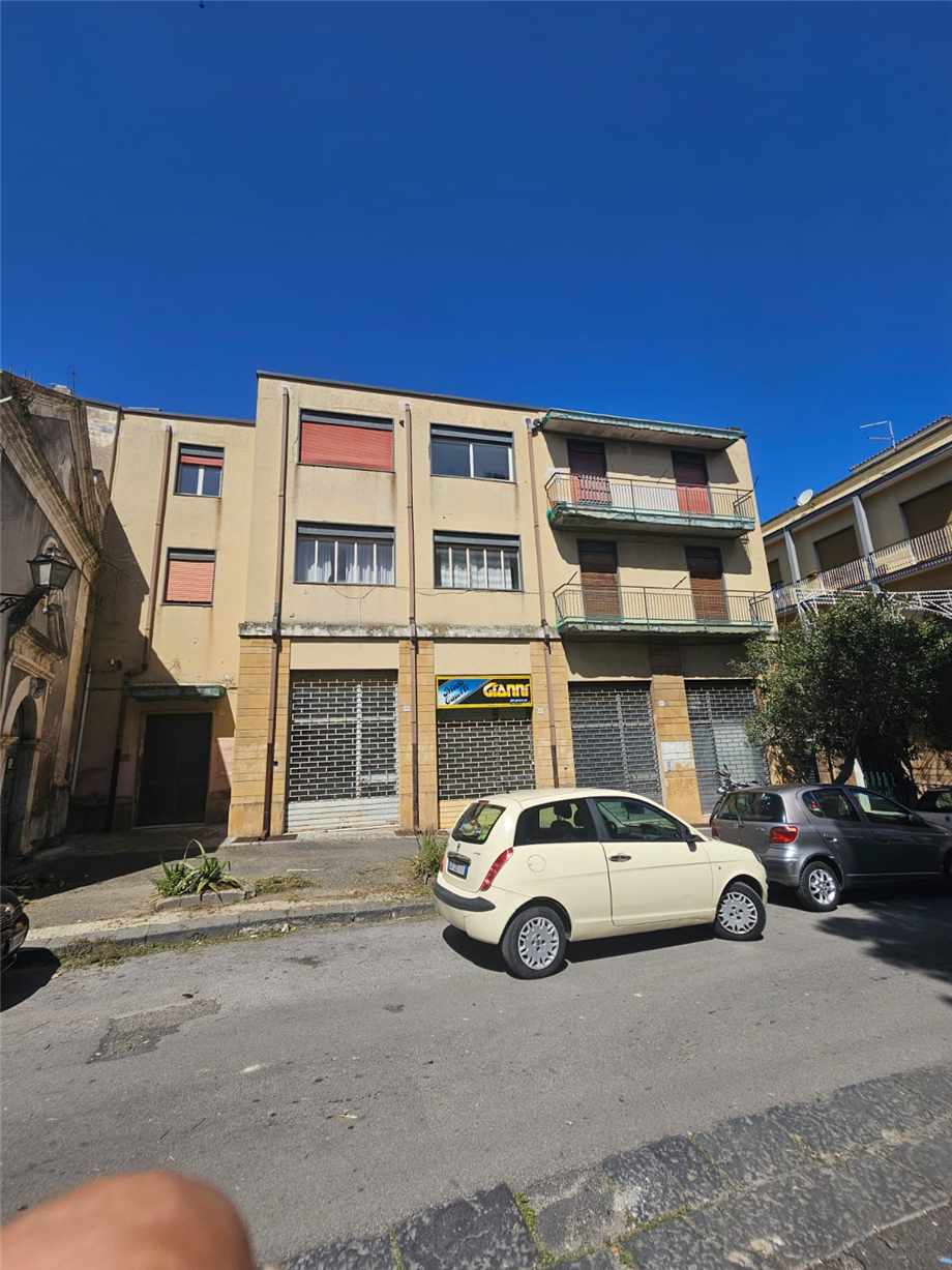 For sale Building Lentini #32ST n.4