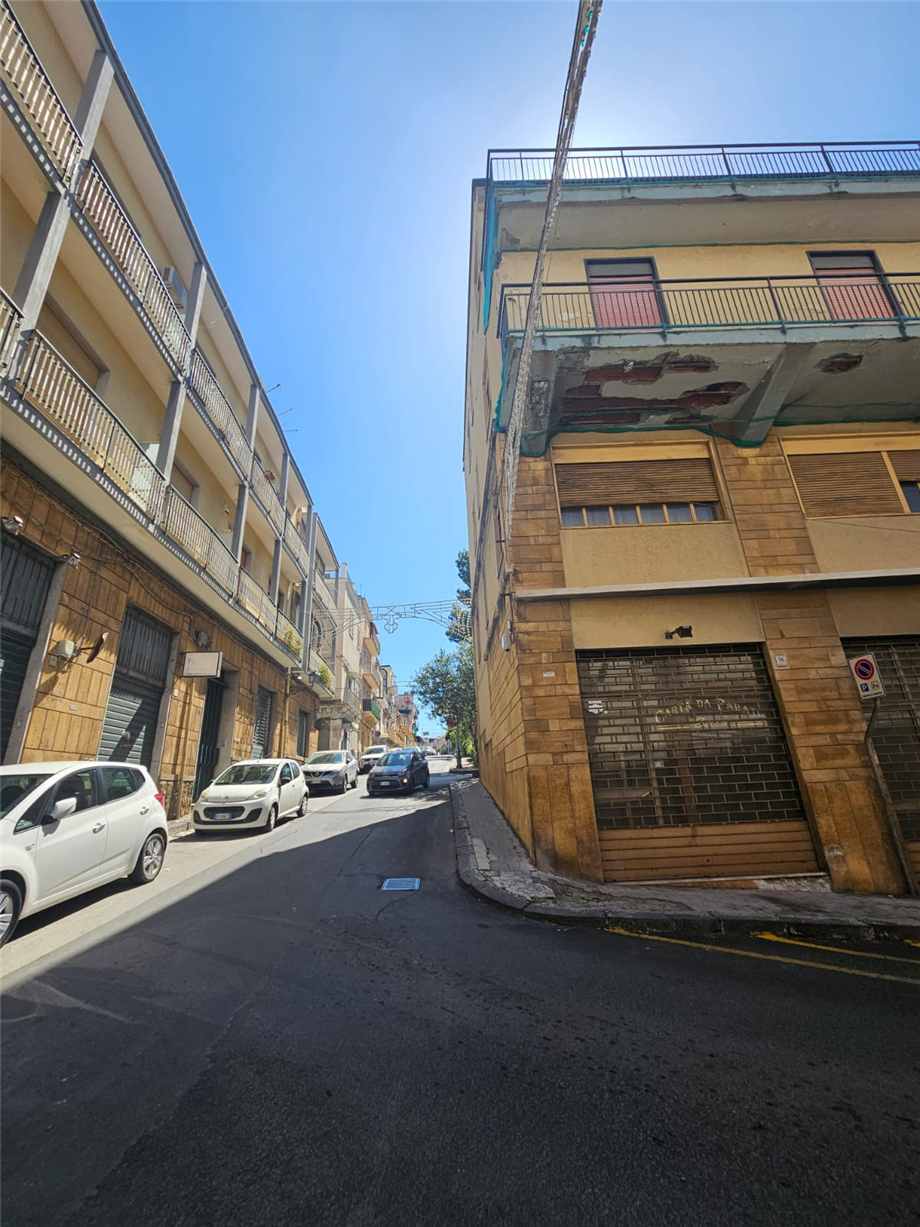 For sale Building Lentini #32ST n.5