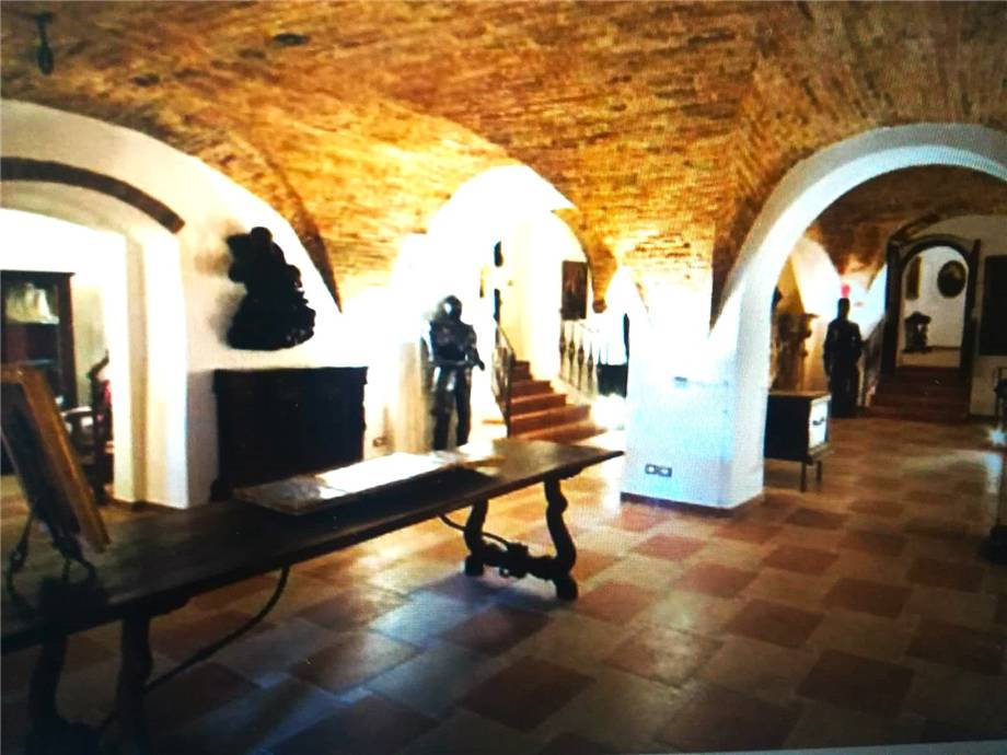For sale Castle Pontassieve SANTA BRIGITA #18CF n.10